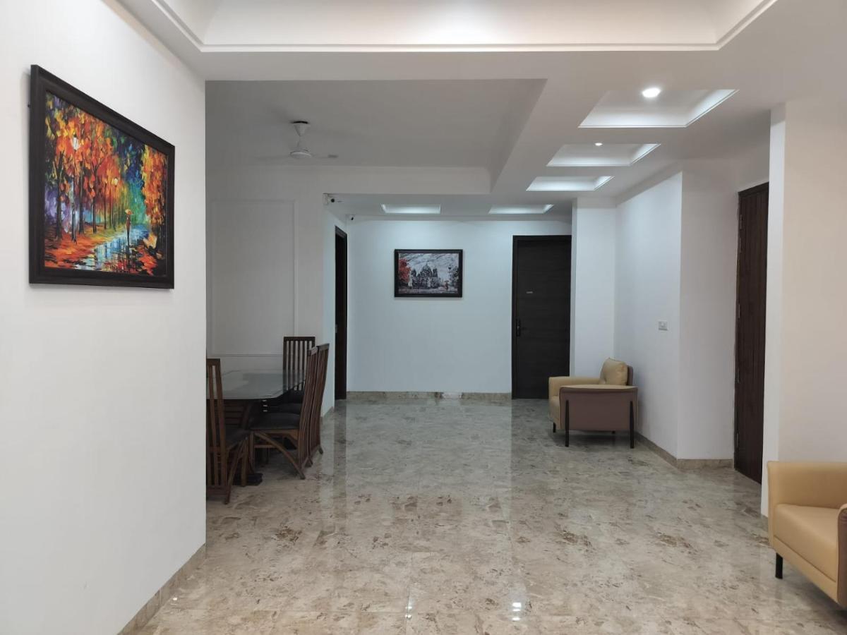 Hotel Elite 32 Avenue - Near Google Building Ґурґаон Екстер'єр фото