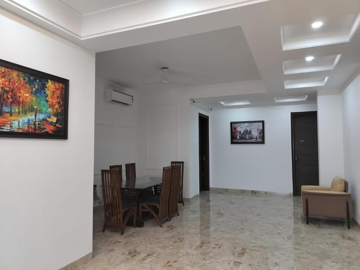 Hotel Elite 32 Avenue - Near Google Building Ґурґаон Екстер'єр фото